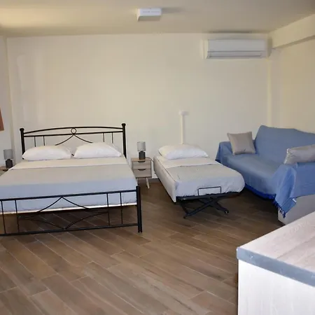 Oceanides Apartment *