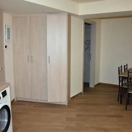 Apartment Oceanides *
