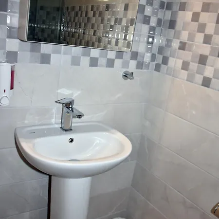 Apartment Oceanides *