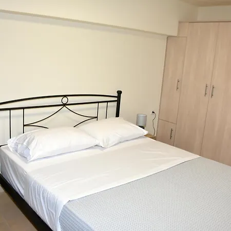 Oceanides Apartment